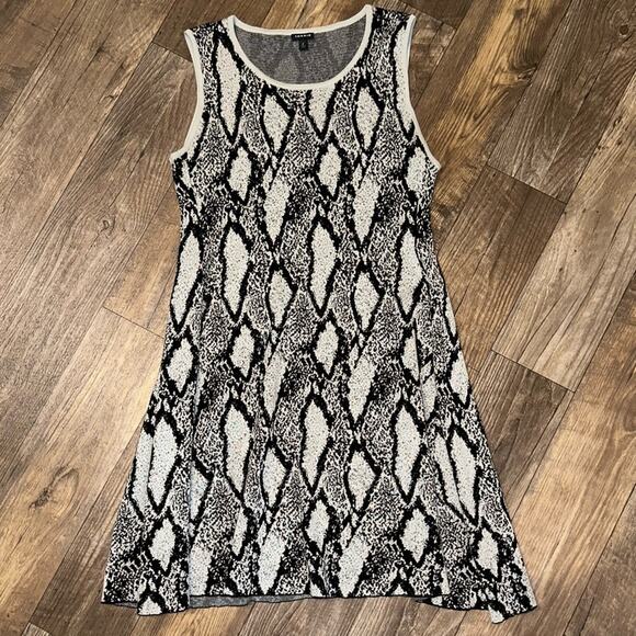 Torrid Snakeskin Print Grey Sweater Knit Trapeze Dress Size 2X - Picture 2 of 16